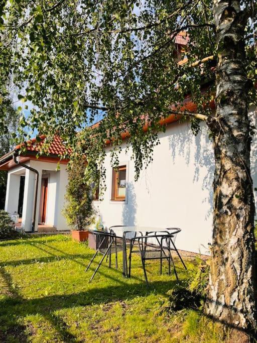 Apartman Se Zahradou 20 Minut Do Centra Prahy Ořech Екстериор снимка